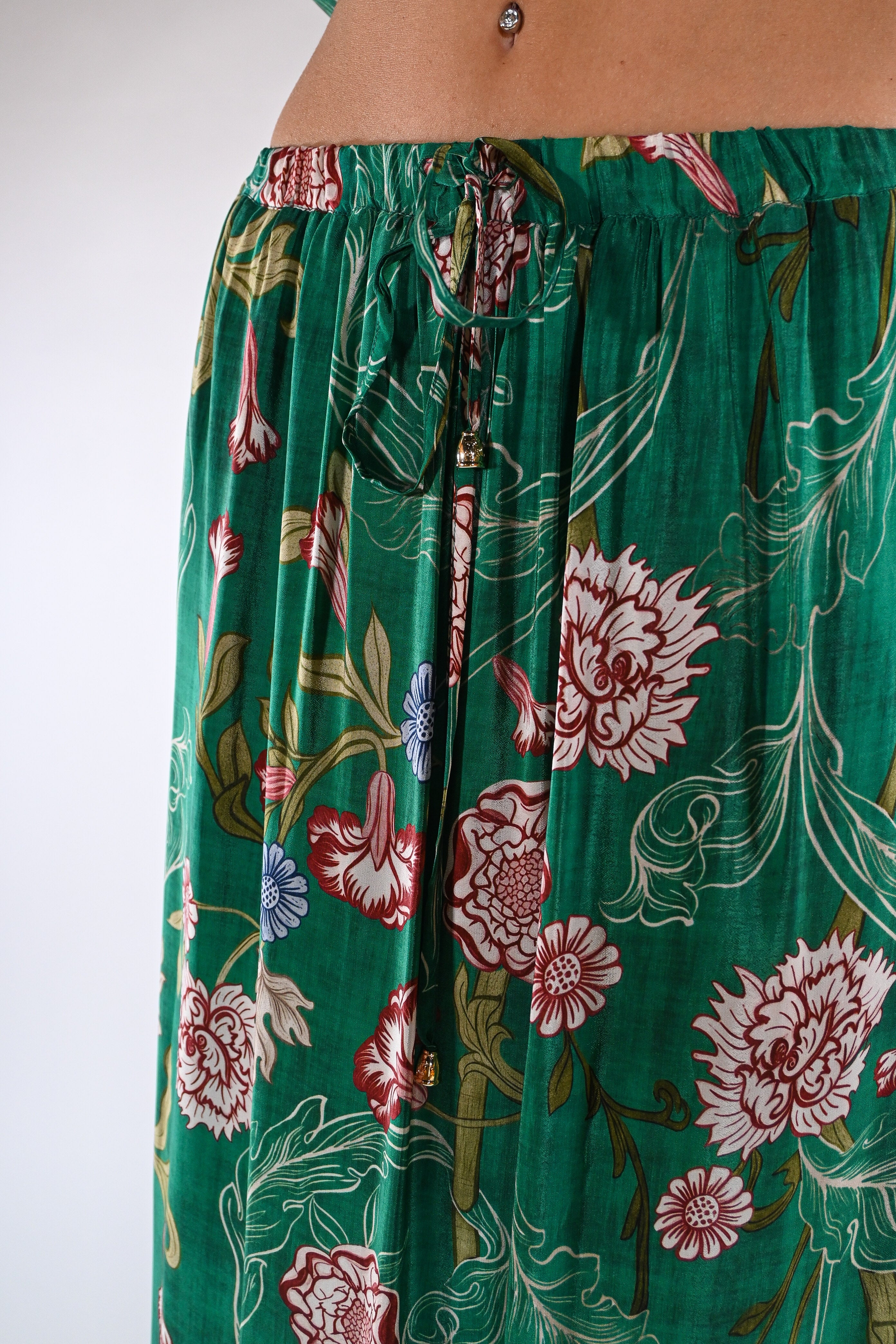 Gonna Maxi a Fantasia Floreale verde smeraldo - Wu side