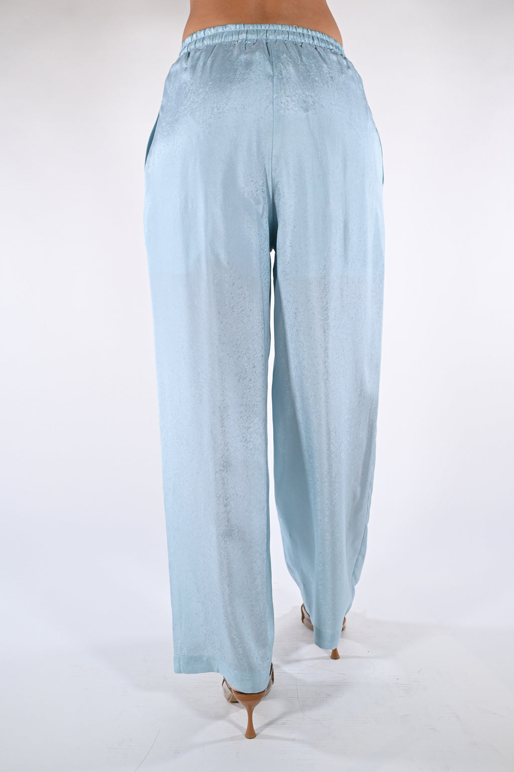 Pantaloni Palazzo Satinati  Azzurro Polvere - Wu side