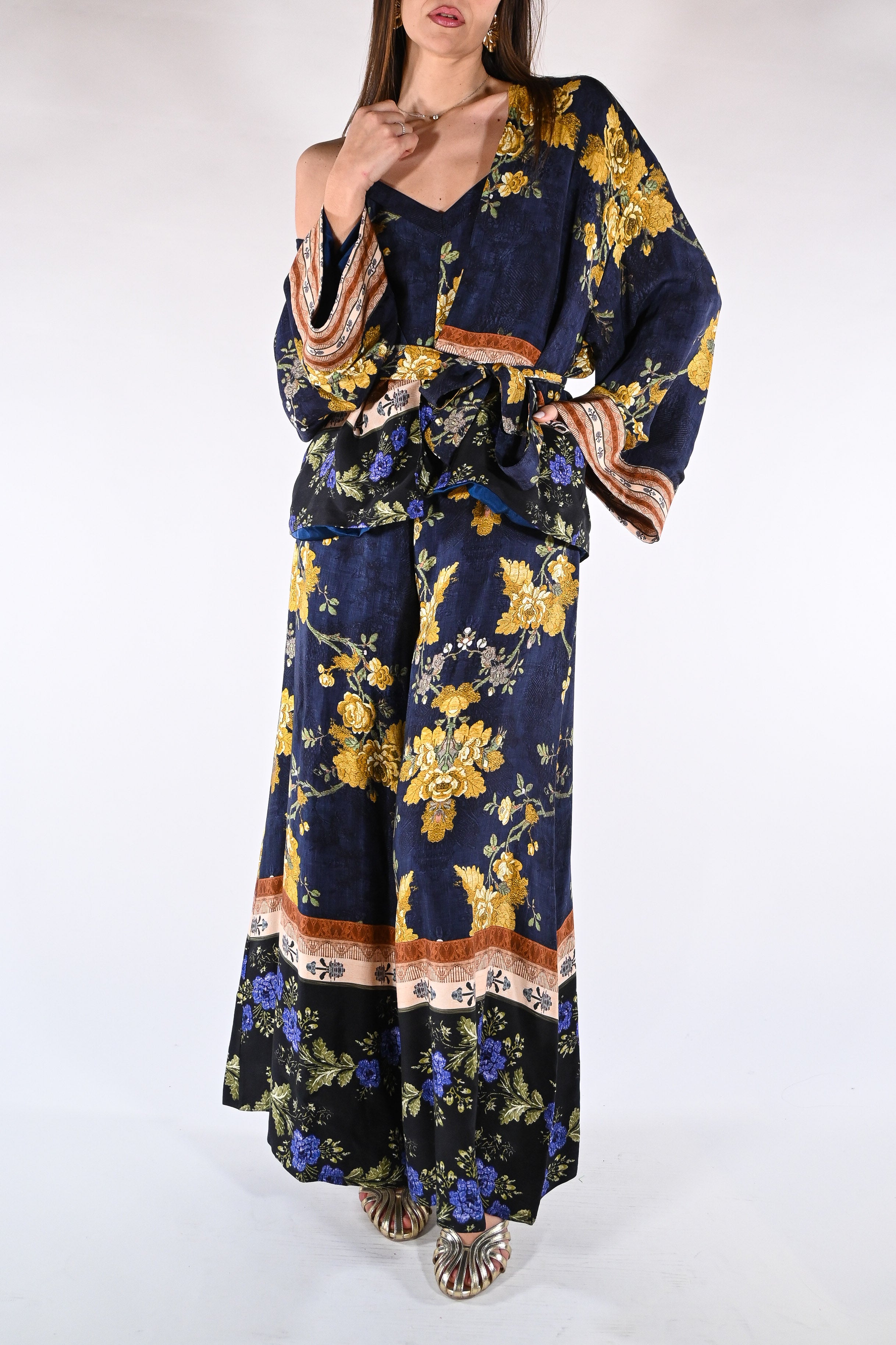 Kimono corto Fantasia Floreale - Wu side