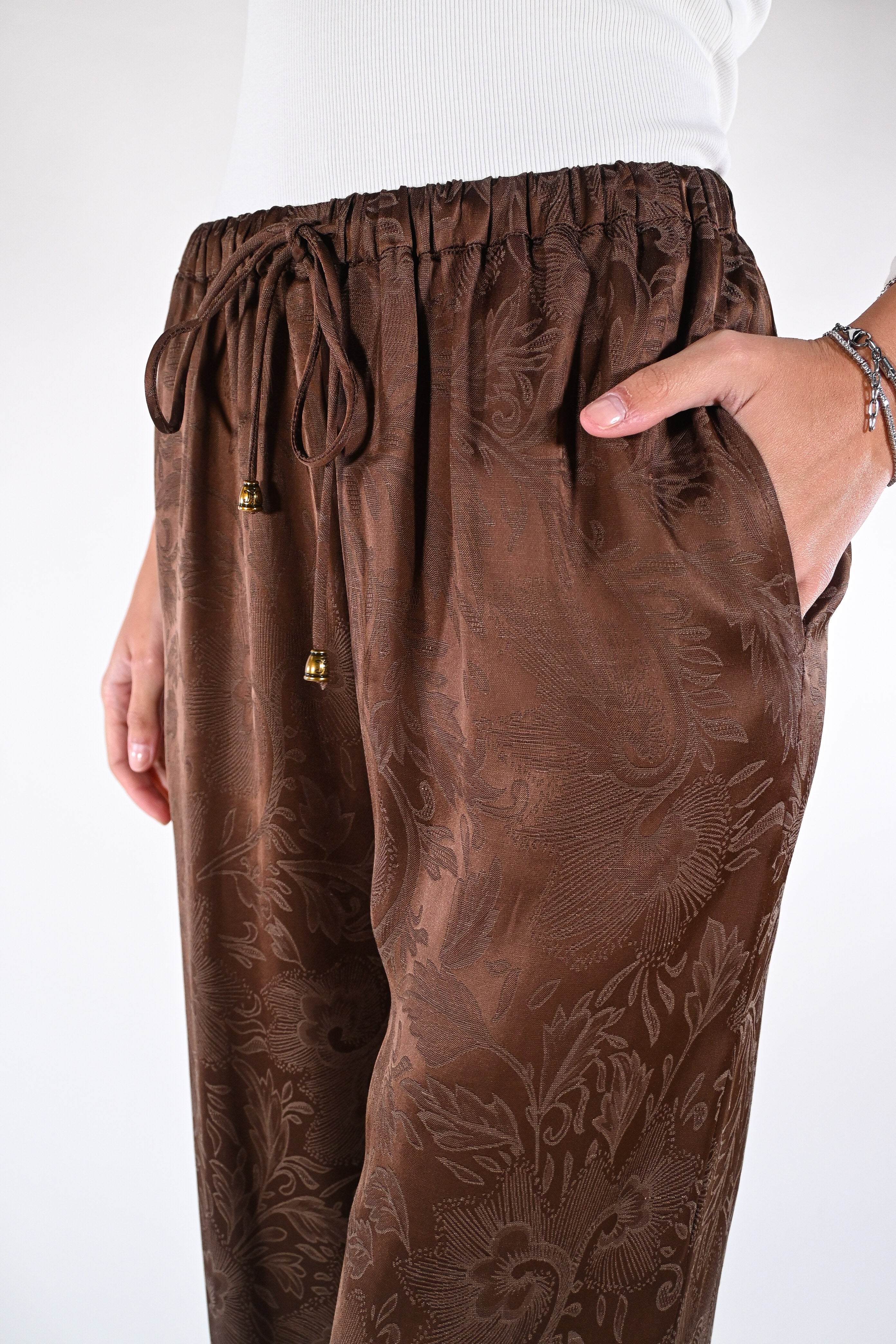 Pantalone wide-leg in jacquard marrone - Wu side