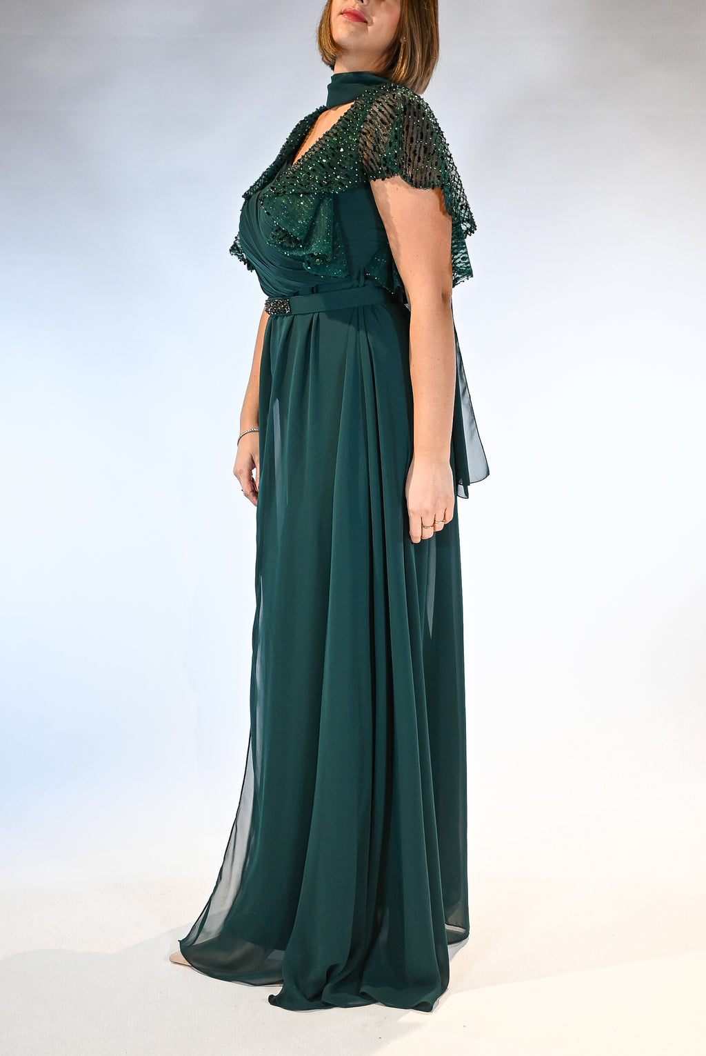 Tuta Elegante con Sopragonna e Dettagli Gioiello verde bosco - Berti Mode Collection