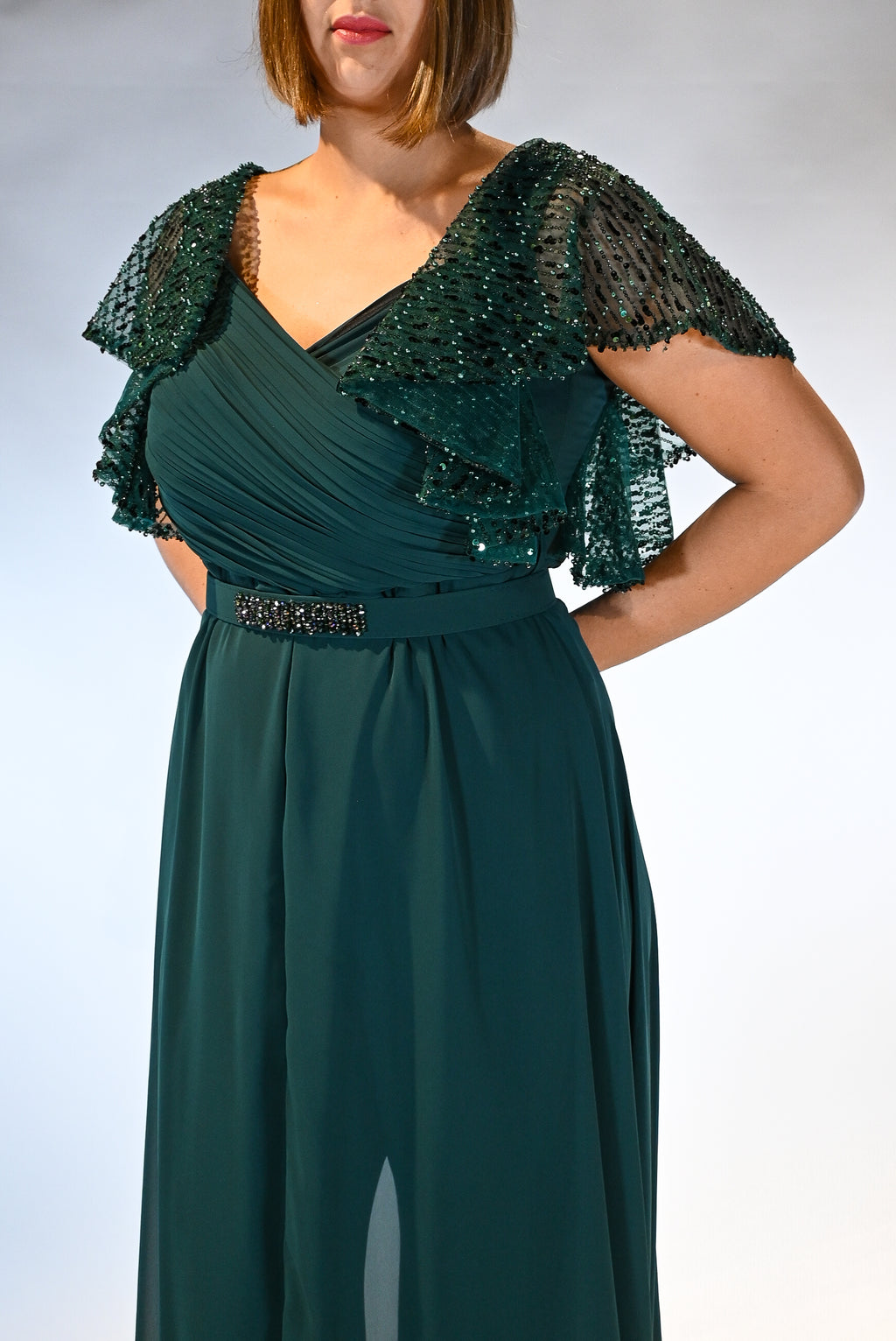 Tuta Elegante con Sopragonna e Dettagli Gioiello verde bosco - Berti Mode Collection