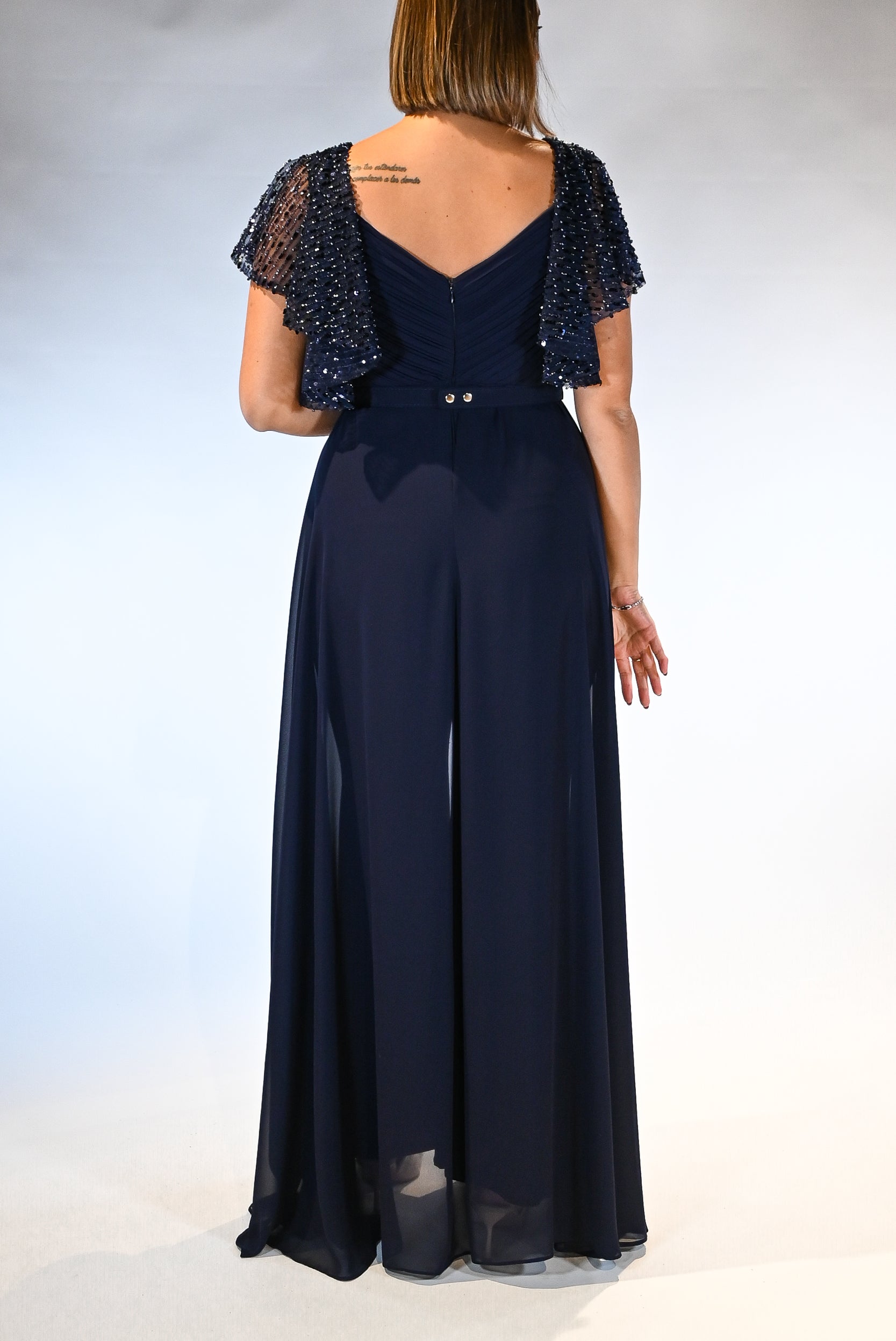 Tuta Elegante con Sopragonna e Dettagli Gioiello blu notte- Berti Mode Collection