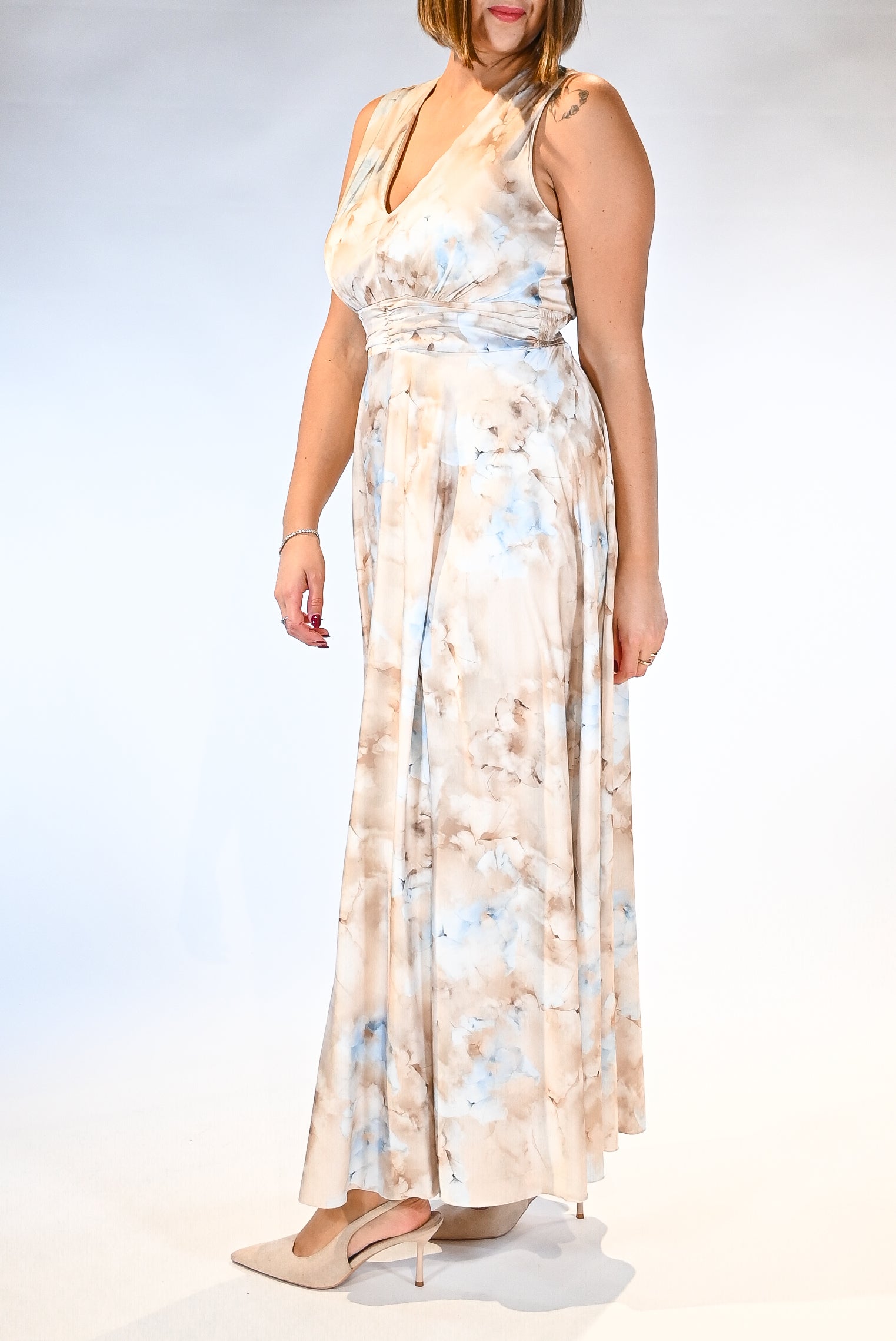 Abito Lungo Cerimonia con Stampa Acquerello – Beige e Azzurro Polvere - Rinascimento