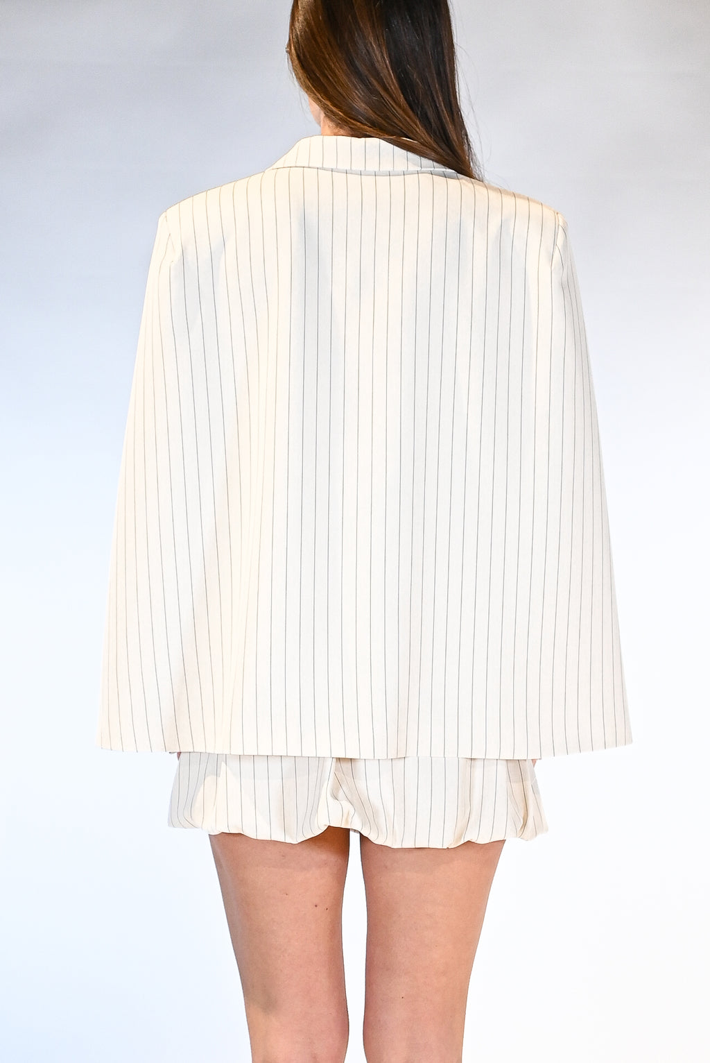 Giacca Mantella Gessata a Righe Sottili - Vicolo