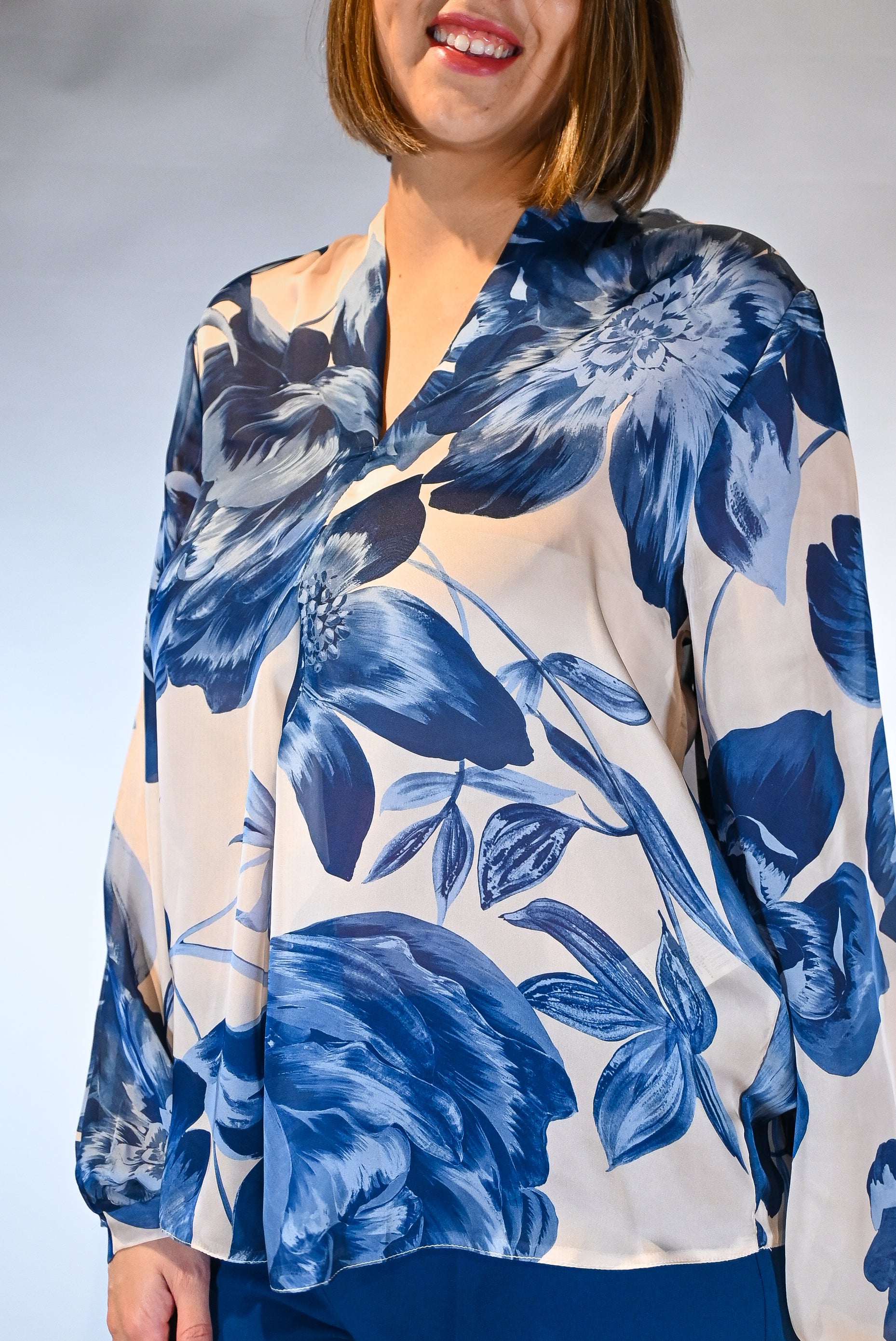 Blusa a manica lunga con stampa floreale - Rinascimento