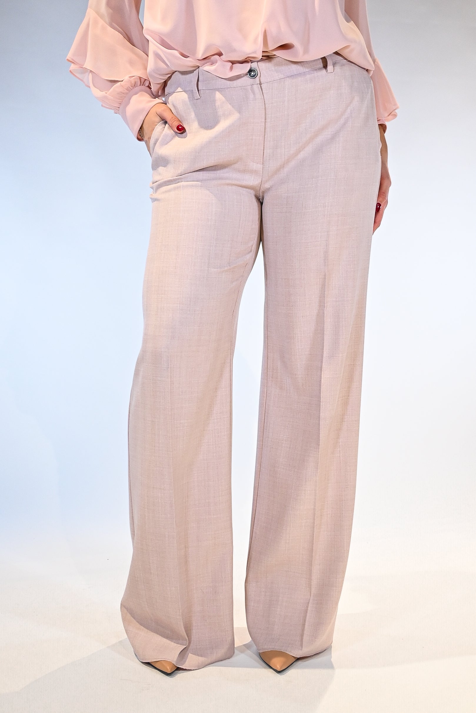 Pantalone a palazzo rosa cipria  - Persona