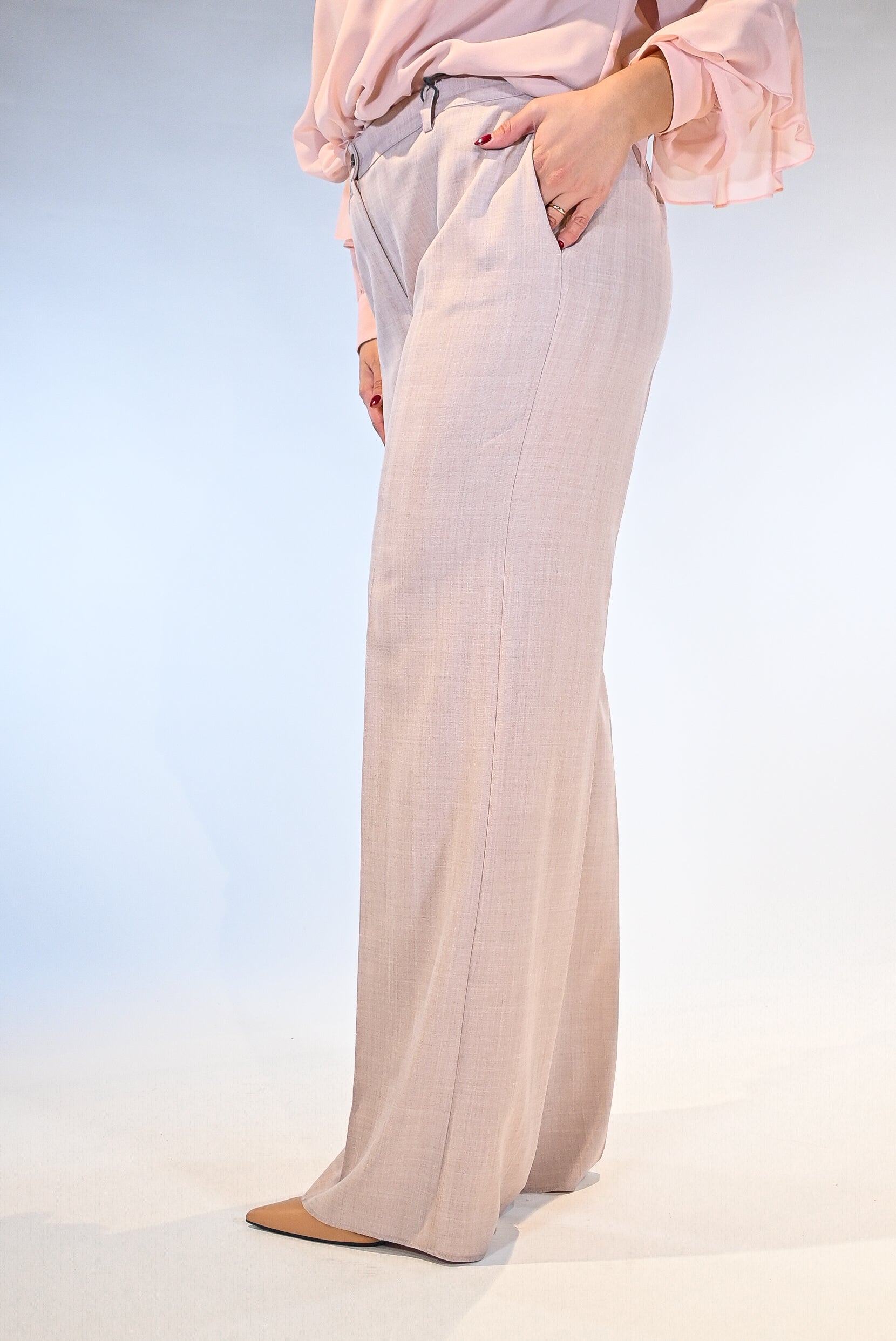 Pantalone a palazzo rosa cipria  - Persona