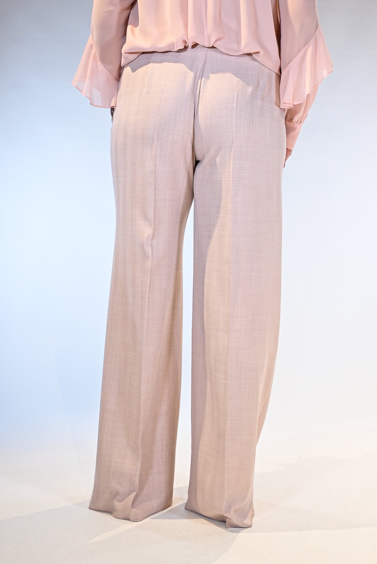 Pantalone a palazzo rosa cipria  - Persona