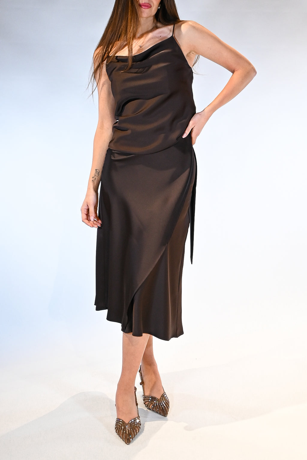 Top a Sottoveste in Satin con Scollo a Cappuccio marrone - Souvenir