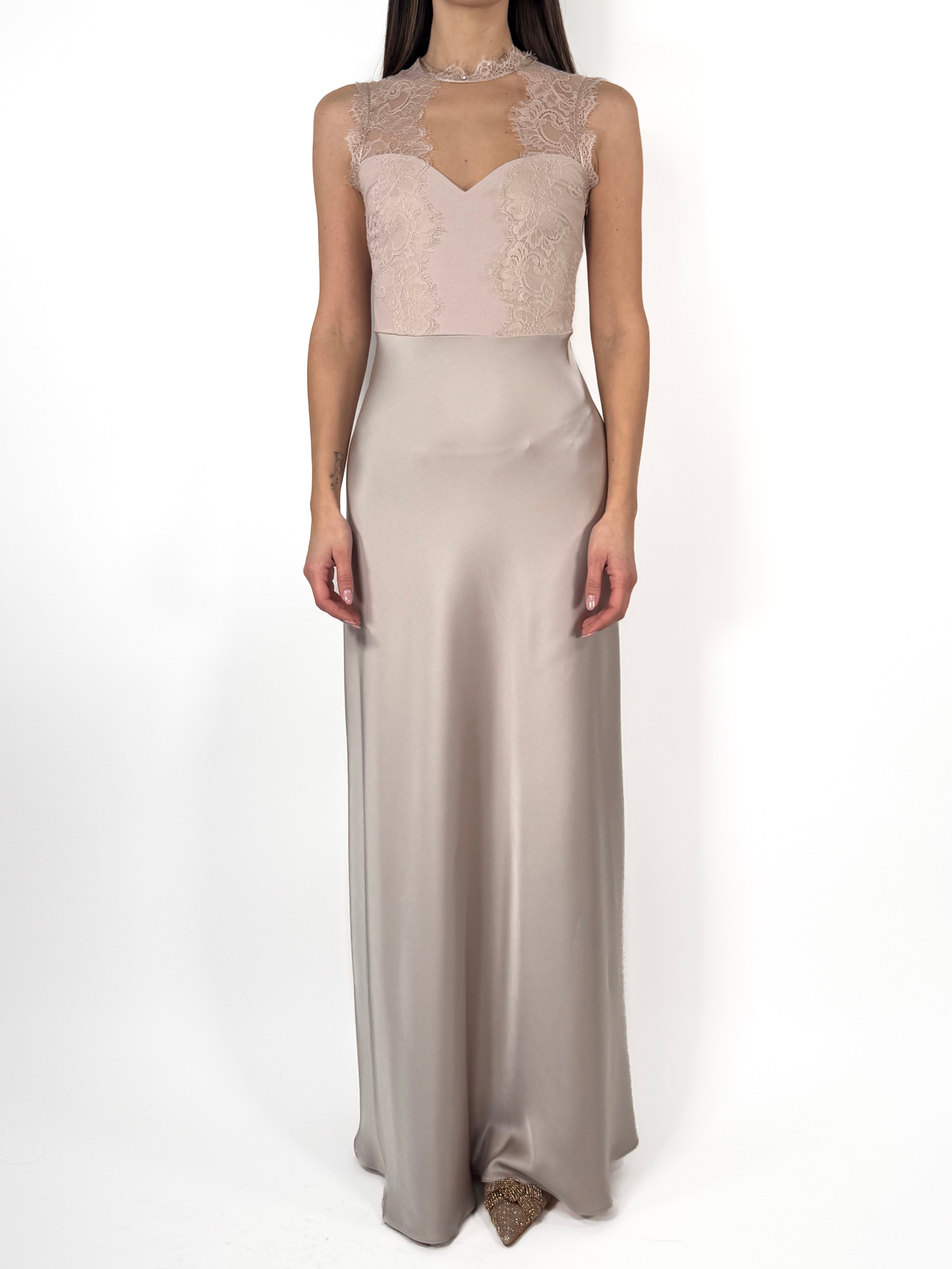 Abito con scollo a cuore rosa  - Rinascimento