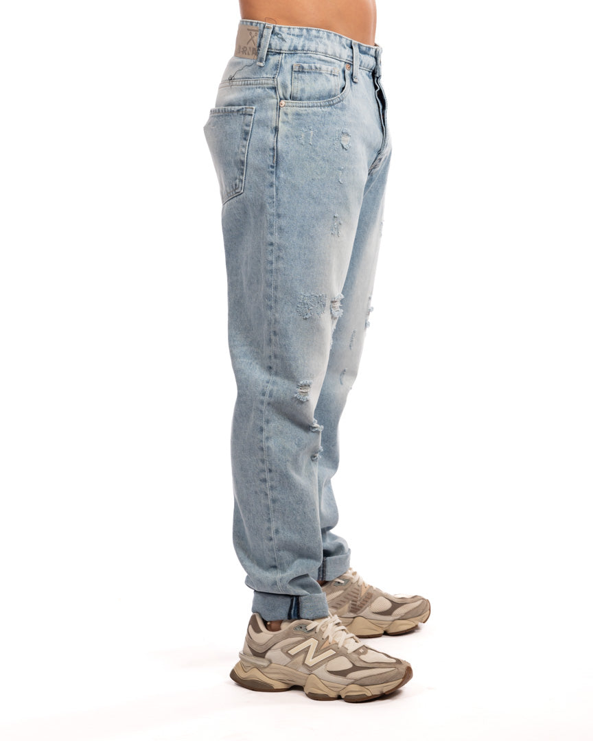 Berna jeans chiari con strappi