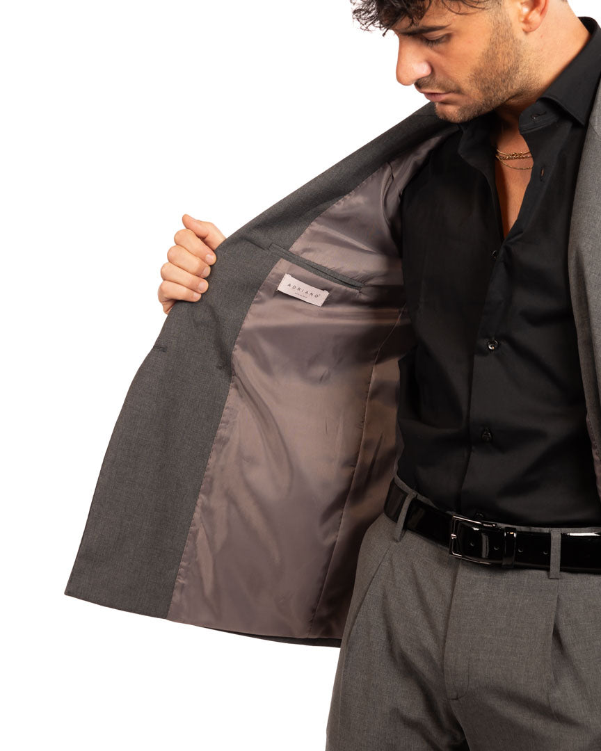 Adriano Langella - completo grigio