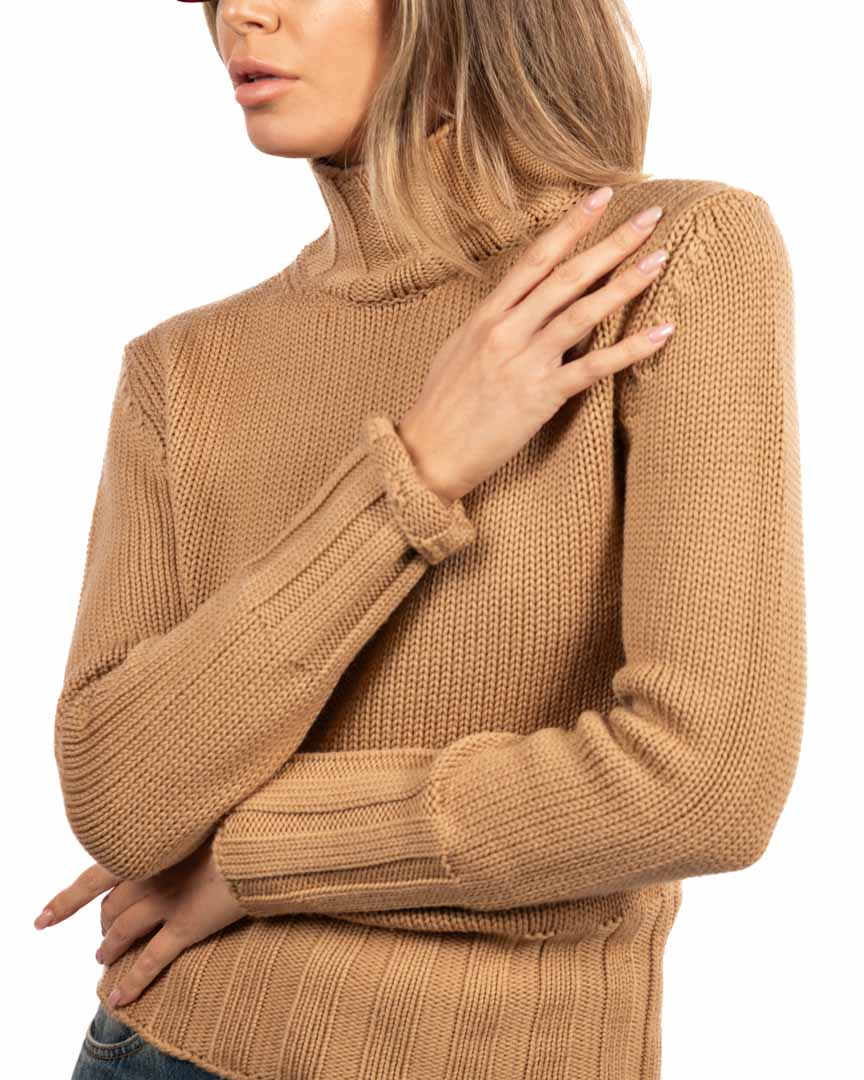 Berti Mode Collection maglione collo alto cammello