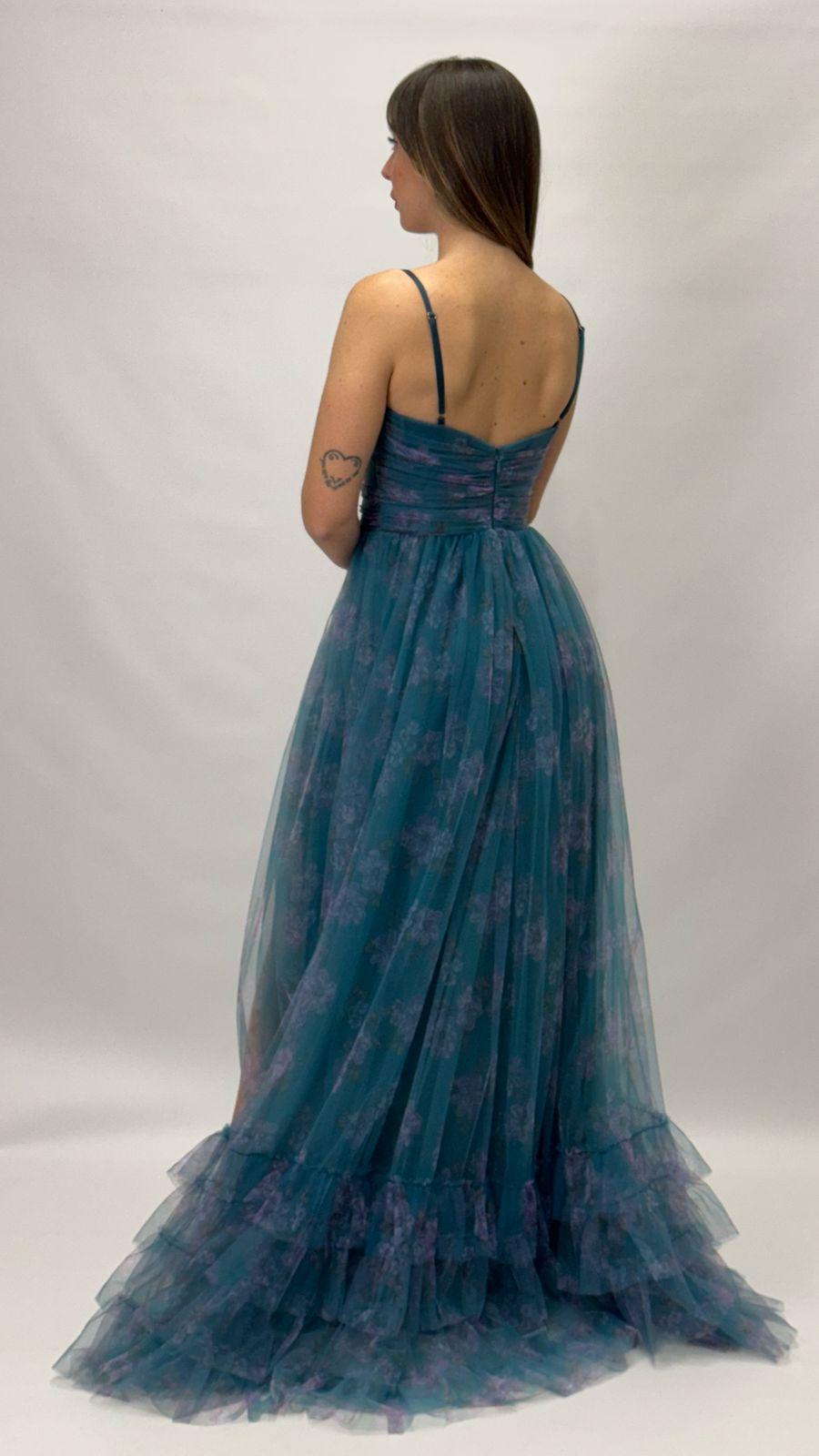 Abito Lungo in Tulle Floreale con Balze - Berti Mode Collection