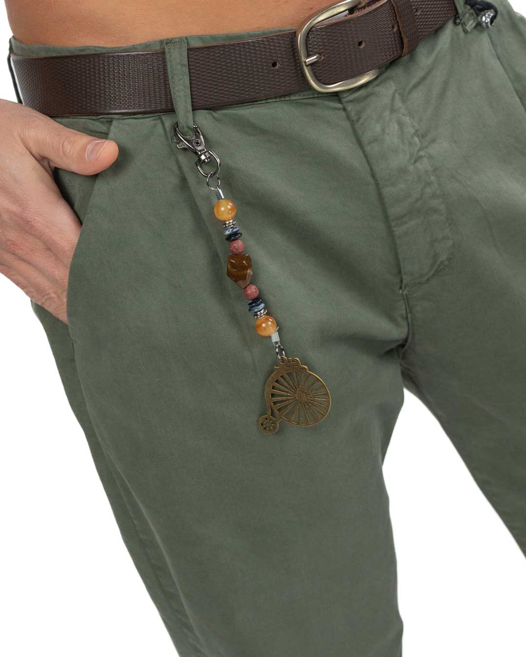 OVER/D - Pantalone Verde con catenina