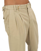 ATPCO - Pantalone con fibbie Beige