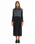 Weekend Max Mara - Gilet grigio con vestito nero