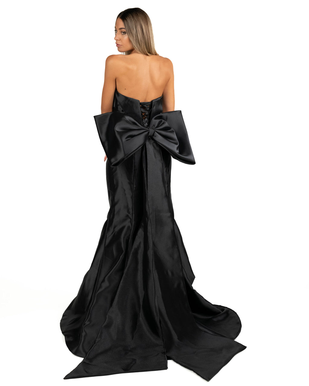 Berti Mode Collection - Abito a sirena nero con fiocco