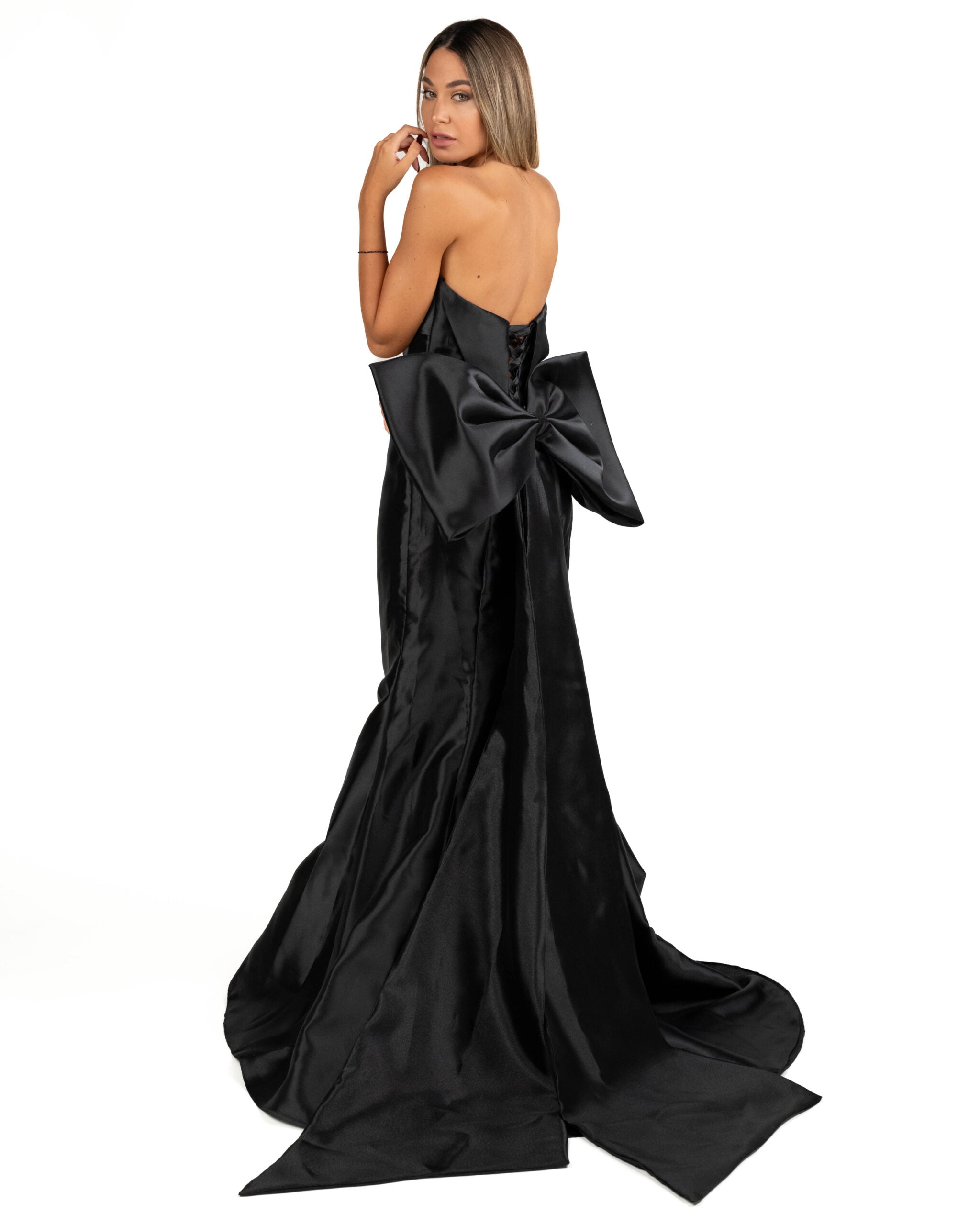 Berti Mode Collection - Abito a sirena nero con fiocco