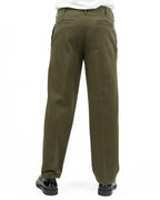 Pantalone Chino Verde Militare - Outfit
