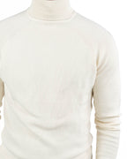 Maglione Dolcevita in Maglia Finemente Lavorata - Over/D