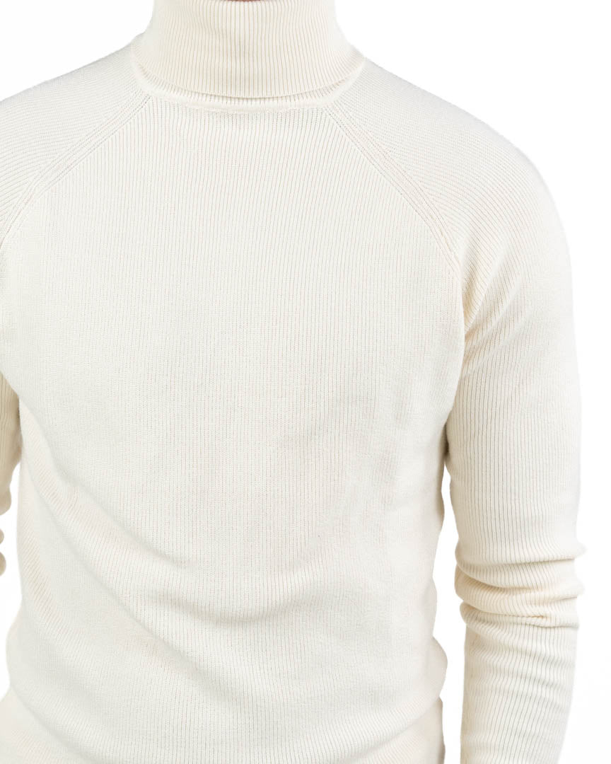 Maglione Dolcevita in Maglia Finemente Lavorata - Over/D