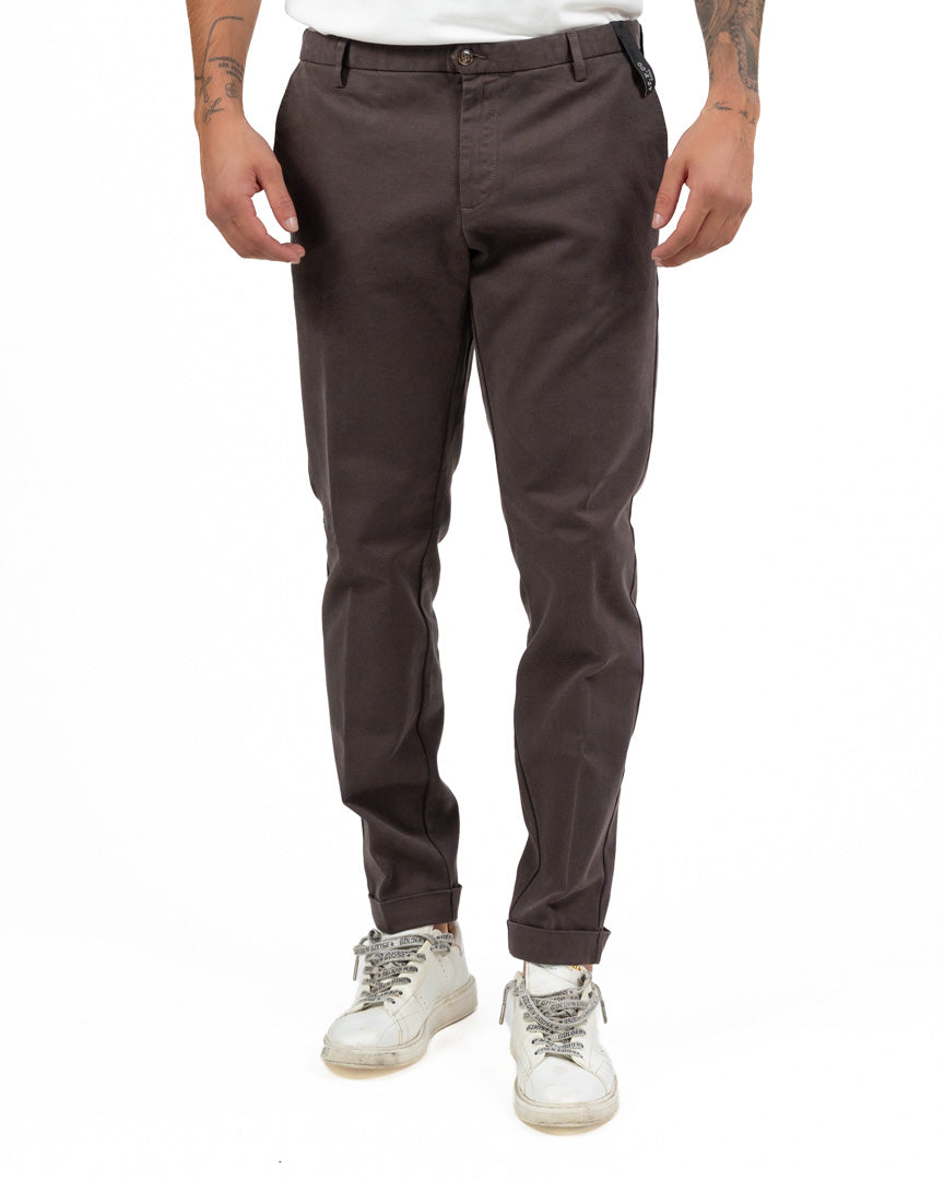Pantaloni Chino Slim Fit in Cotone Elasticizzato – Marrone Testa di Moro - At.p.co