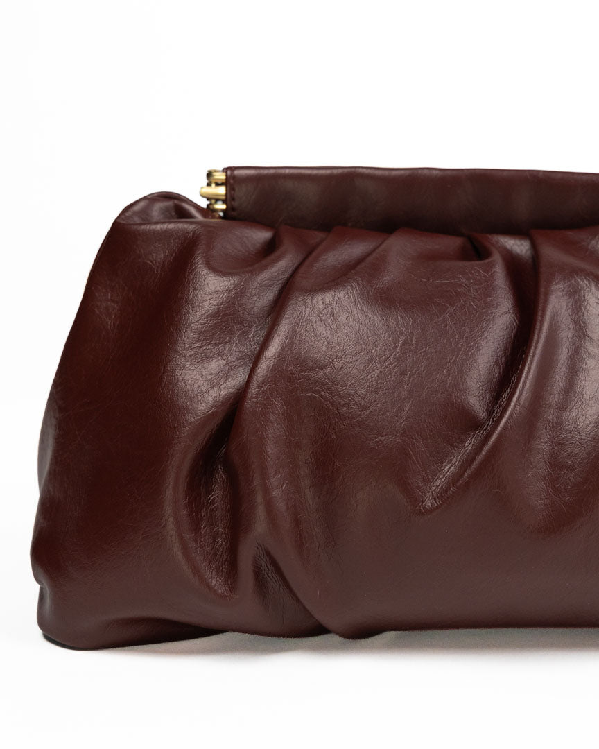 Borsa Clutch Morbida con Tracolla a Catena – Bordeaux - Emme Marella