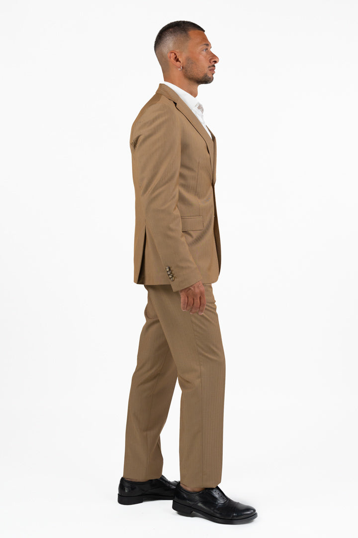 Completo Beige Monopetto con Gessatura Tono su Tono – Over/D