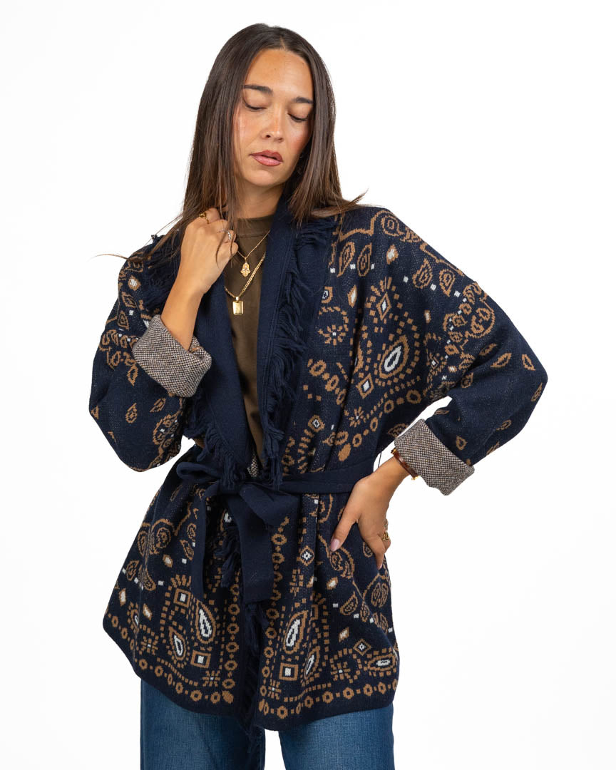 Cardigan Stile Jacquard con Frange e Cintura - Pennyblack