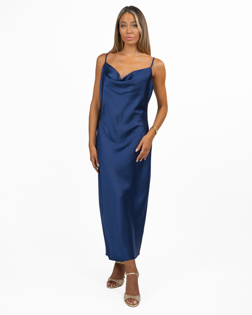 Abito Slip Dress in Satèn con Coprispalle Mantella - Berti Mode Collection
