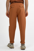 Pantalone Chino con Doppia Pinces  Terracotta - Out Fit