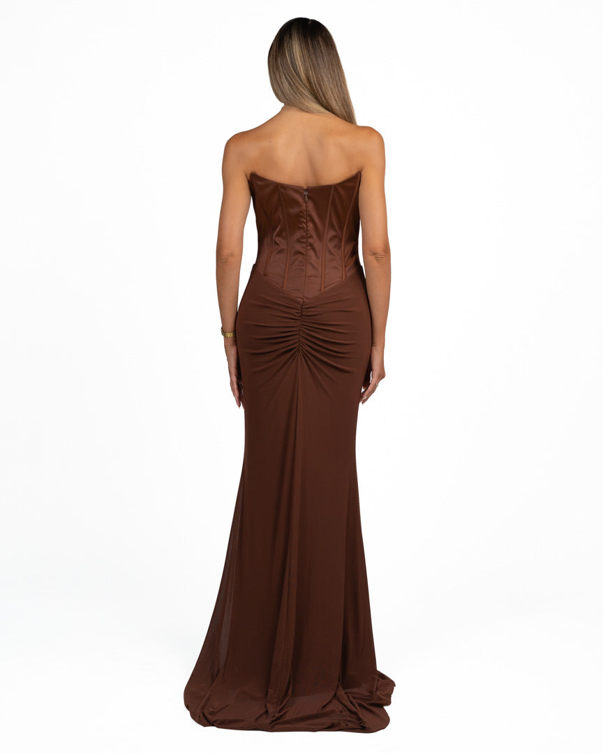 Elegante Abito Lungo a Sirena Marrone con Corsetto - Berti Mode Collection