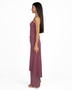Completo Elegante Coordinato: Top Asimmetrico con Strascico e Pantaloni Palazzo - Rinascimento
