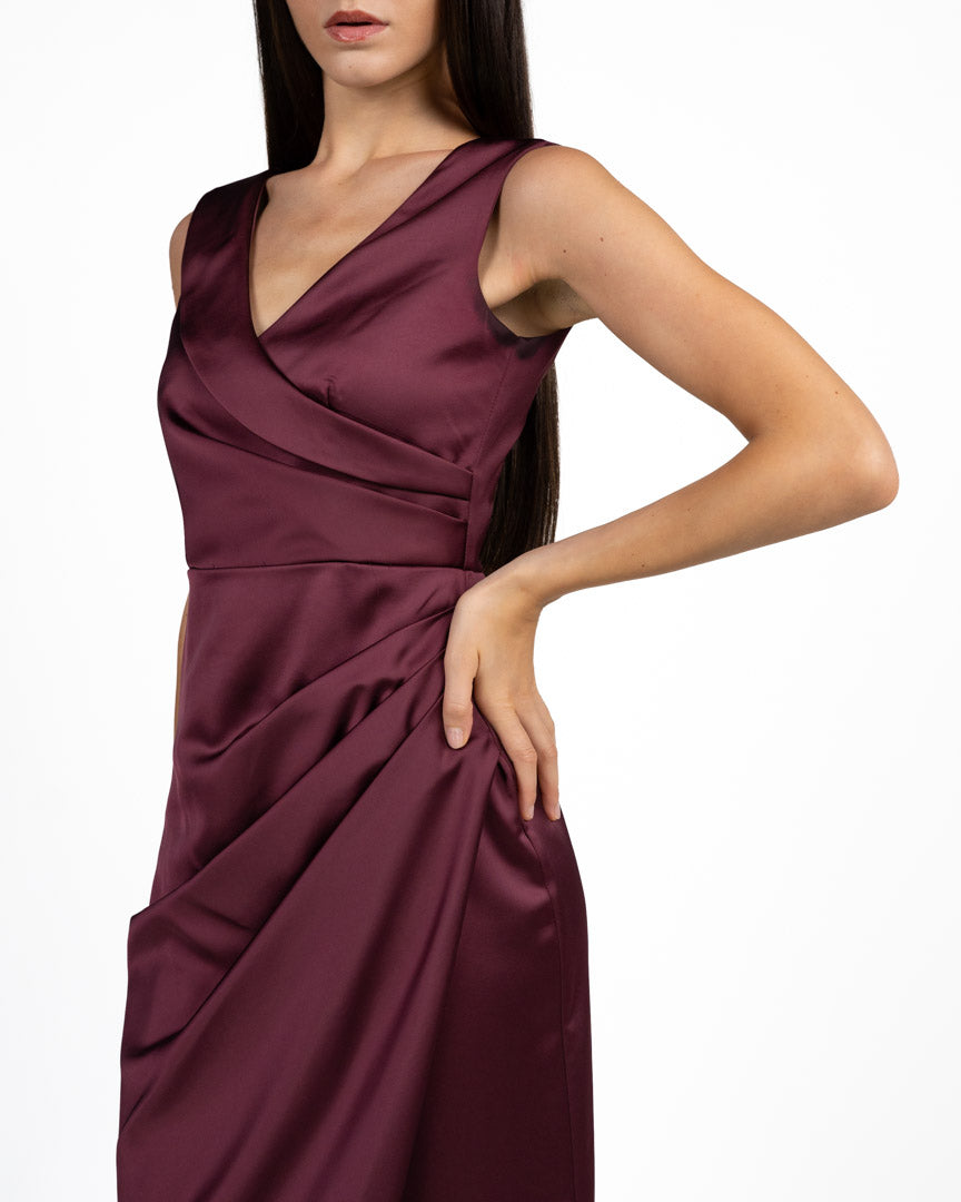 Abito con drappeggio bordeaux - Rinascimento