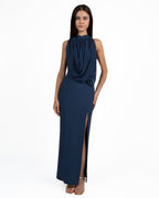 Abito Lungo Elegante Blu Notte con Scollo ad Halter e Drappeggio - Rinascimento