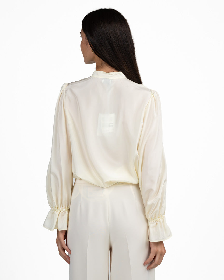 Blusa in Pura Seta Burro con Volants e Polsini Arricciati - Marella