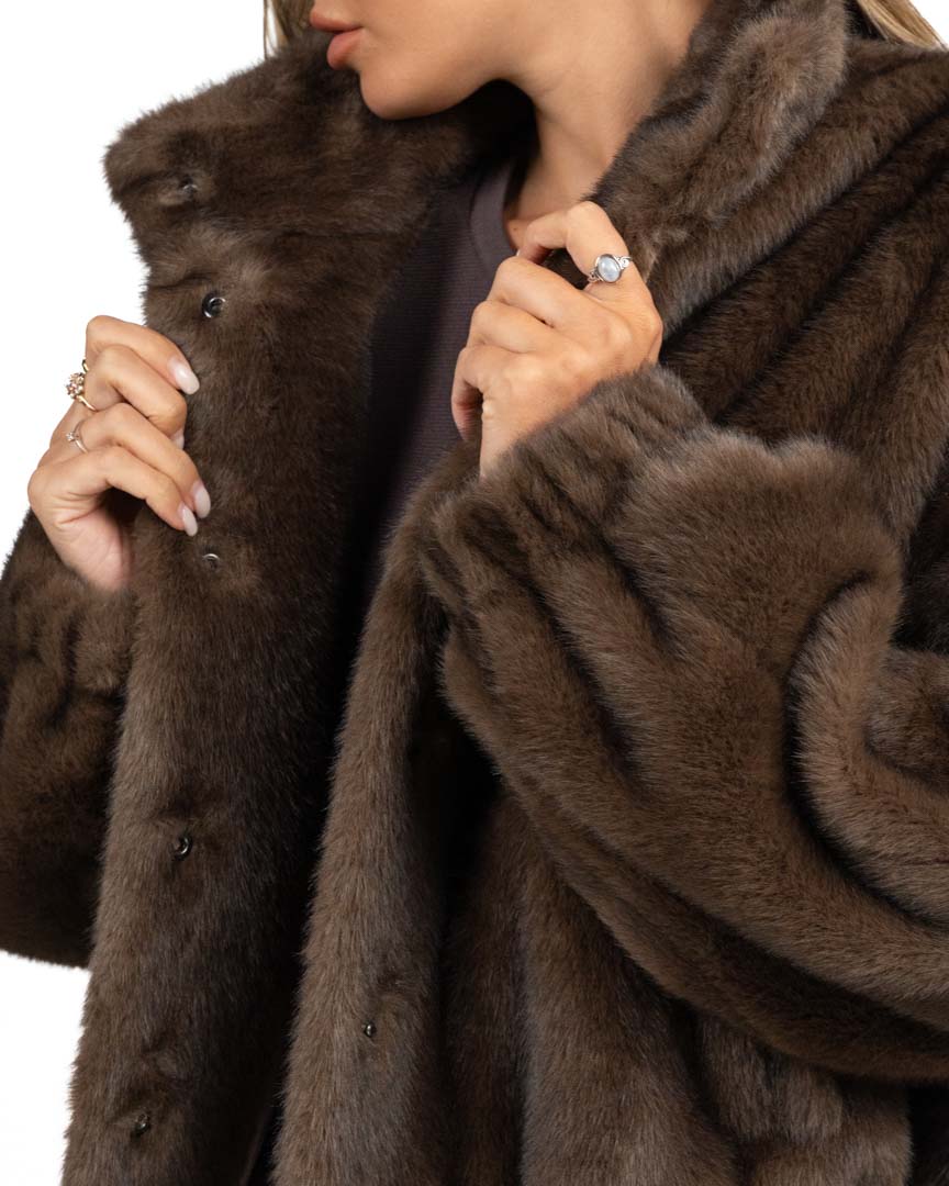 Pelliccia Ecologica con Collo Alto Marrone - Weekend Max Mara
