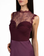 Abito  Elegante Bordeaux con Corpetto  in Pizzo - Rinascimento