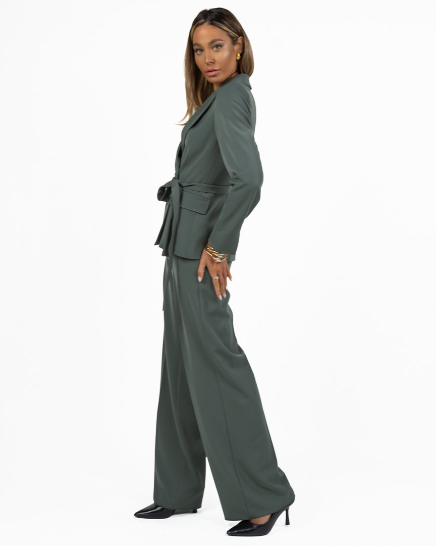 Completo Verde Salvia con Blazer Doppiopetto e Pantaloni Palazzo - Emme Marella