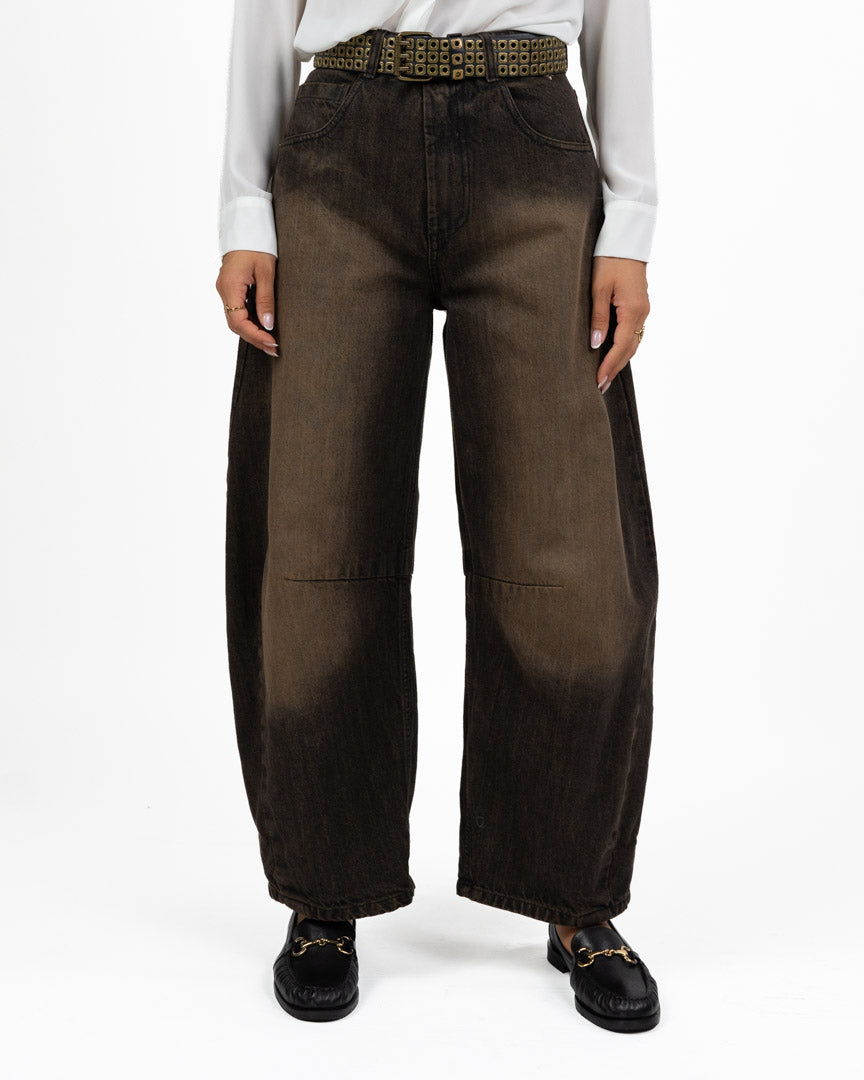 Jeans Wide Leg Lavaggio Dirty Marrone con Cintura Borchiata - Souvenir