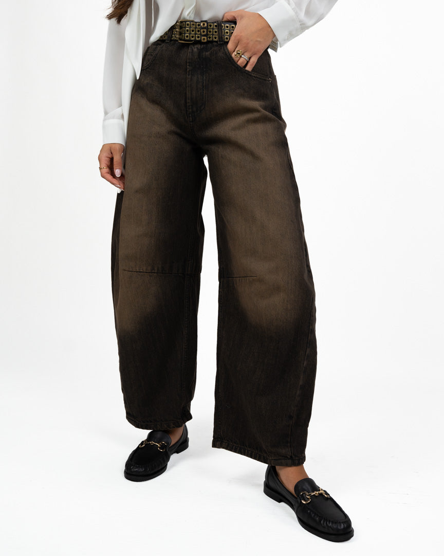 Jeans Wide Leg Lavaggio Dirty Marrone con Cintura Borchiata - Souvenir