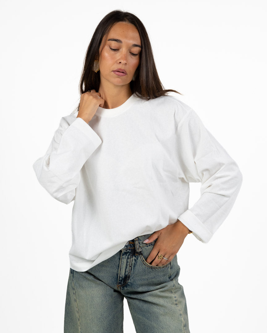 Maglia Oversize Bianca a Maniche Lunghe con Girocollo - ELEH