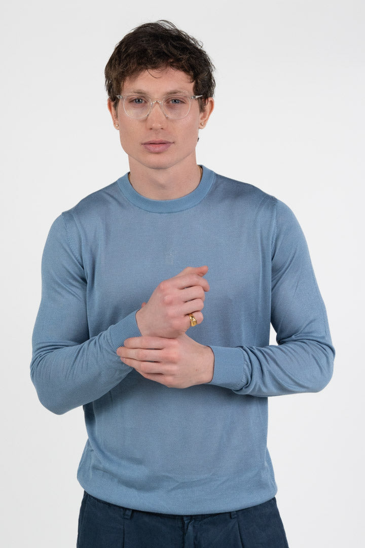 Maglia Girocollo in Filo di Cotone – Azzurro Polvere - Out Fit