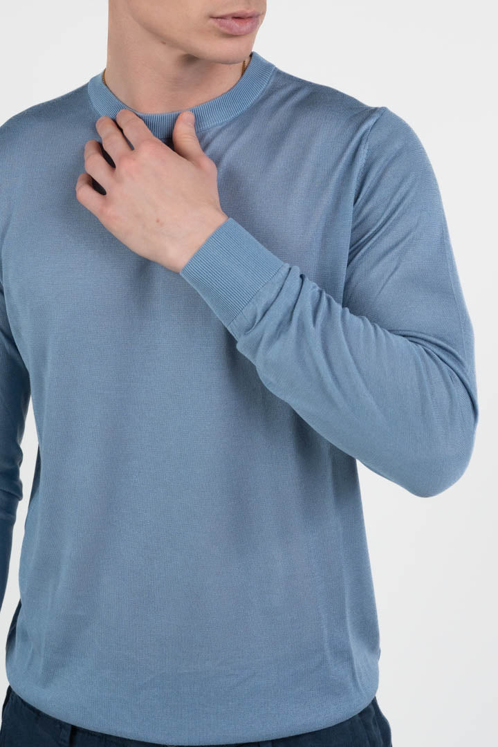 Maglia Girocollo in Filo di Cotone – Azzurro Polvere - Out Fit