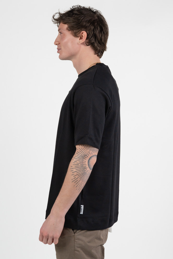 T-Shirt Oversize in cotone  Total Black - Berna