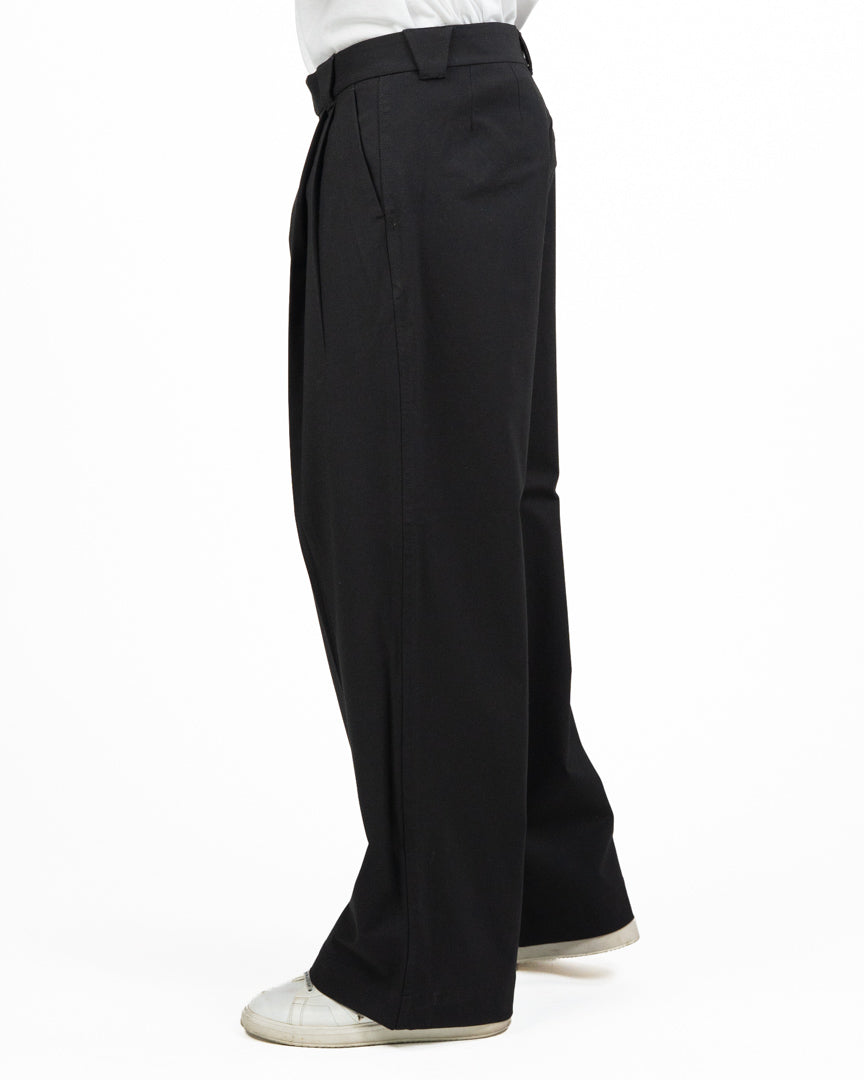 Pantalone Elegante Nero Wide Leg con Pinces - Fred Perry