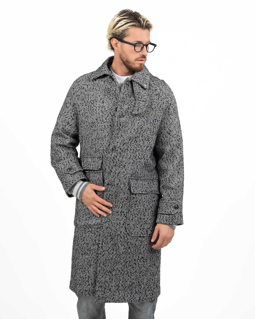 Cappotto Lungo in Tweed Spinato con Maniche Raglan e Cinturino al Collo - Berna