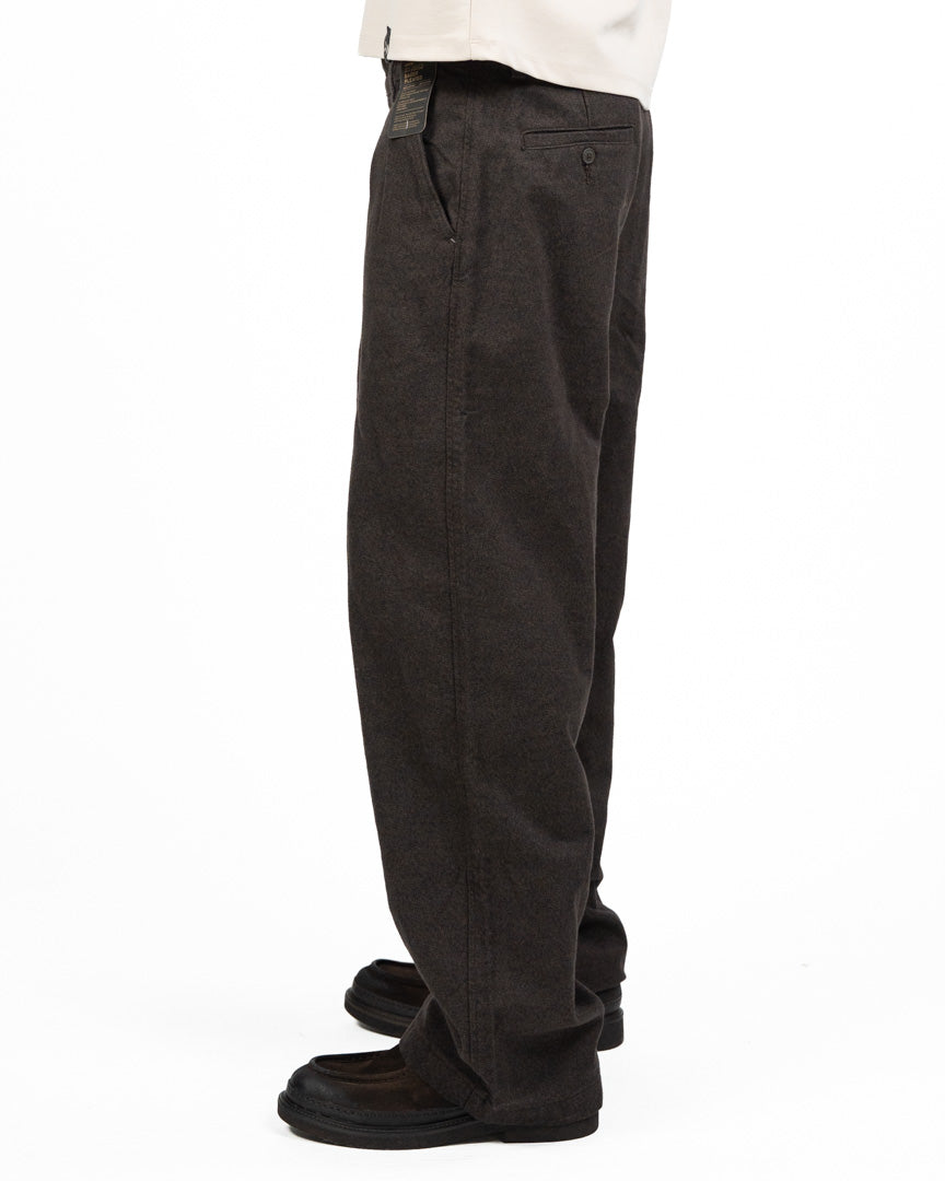 Levi's® – Pantaloni Ampi con Pinces in Tessuto Misto Lana